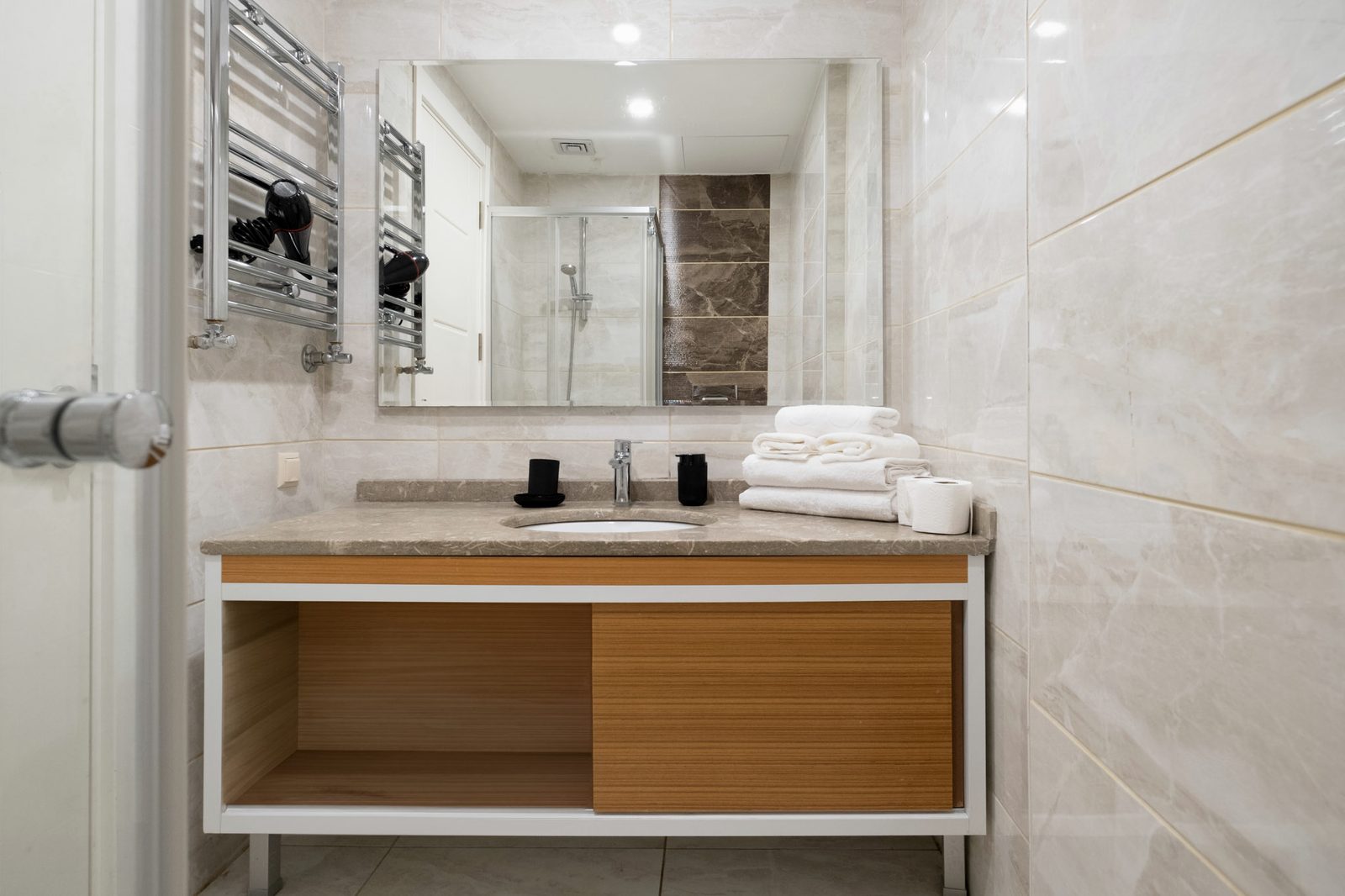 Mermer banyo